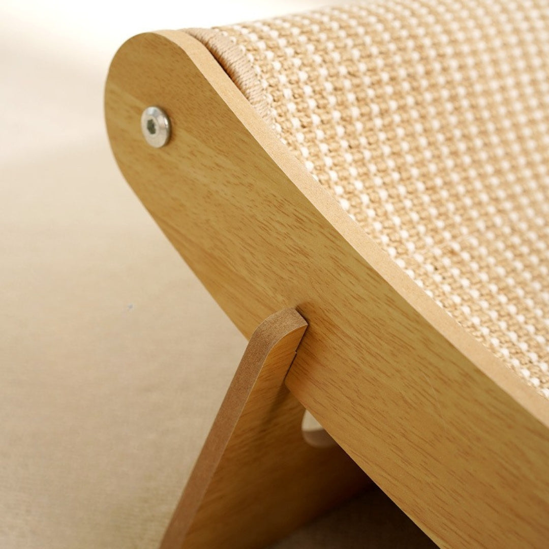 CAMA RASCADORA DE MADERA CON DISEÑO CURVO